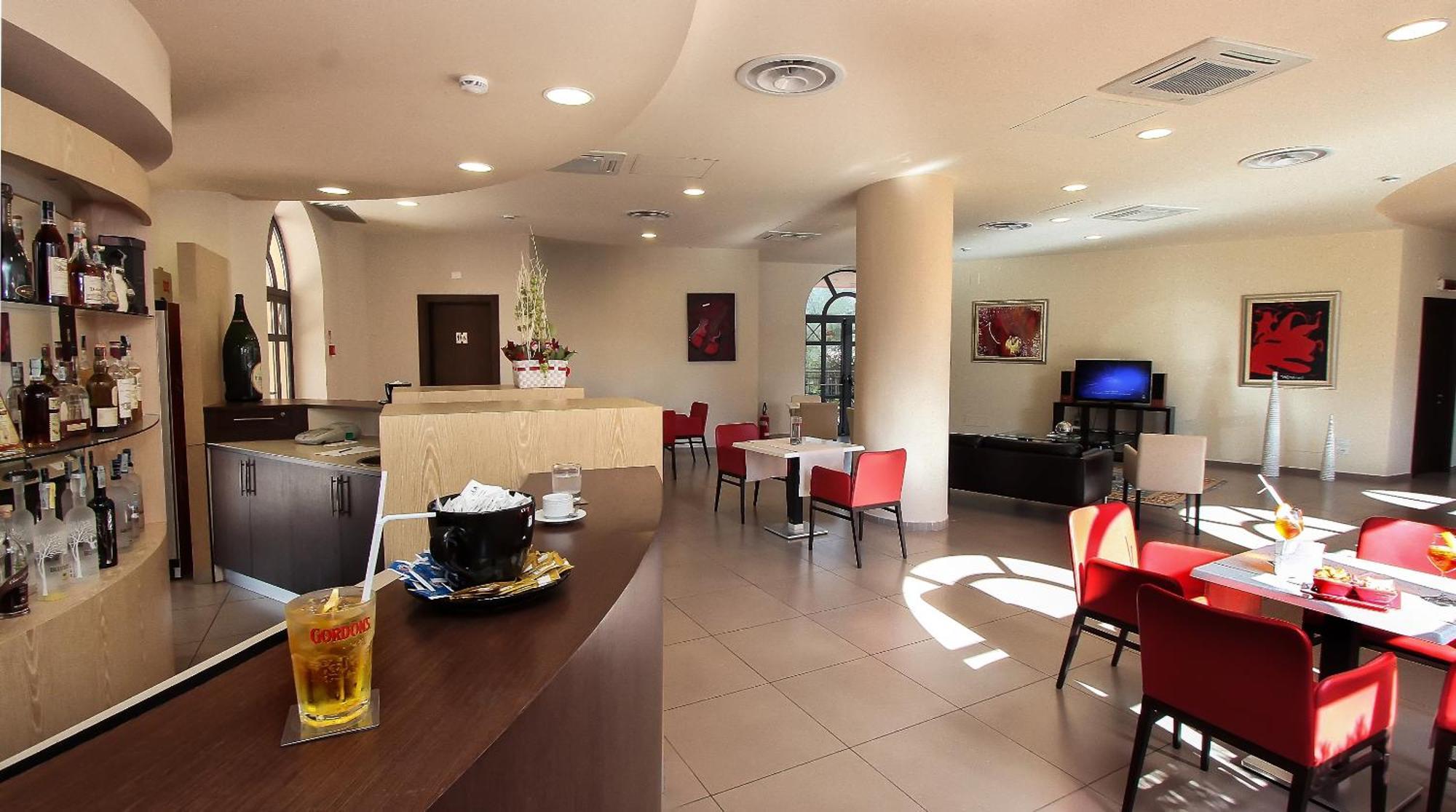 San Severino Park Hotel & Spa, BW Signature Collection Меркато-Сан-Северино Экстерьер фото